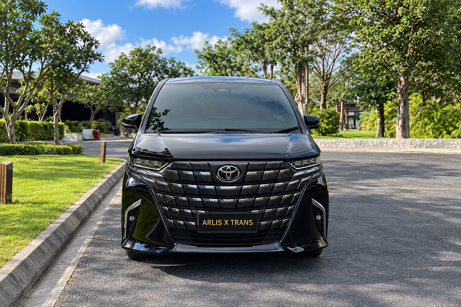 New Alphard FC 2025 hitam, tampak depan
